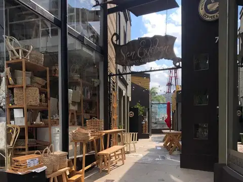 Venta Galeria Comercial Tigre, Puerto de Frutos ideal inversor