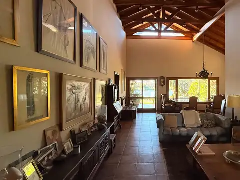 Casa en Venta al Este