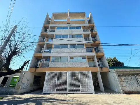 Los Lazaristas 749, Torre 2, 3º piso + cochera