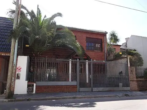 Azopardo 400 , Piso 2