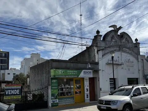 Lote con mejoras en la mejor ubicacion de Pilar