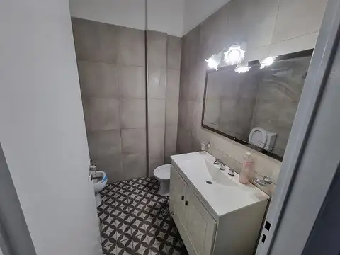 Casa en Alquiler con 1 cochera