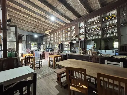 Calle 8 E/13 y 15 s/N 100