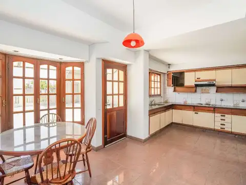 Local en Venta 58 años