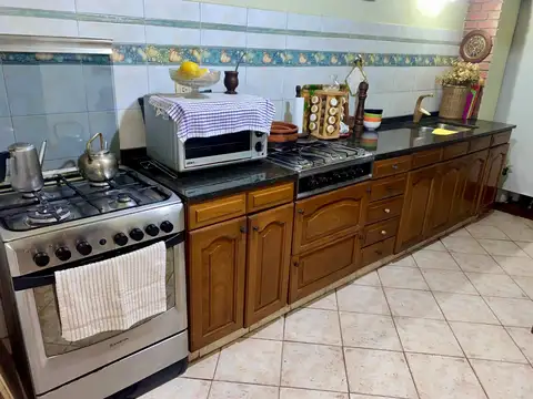 Casa en Venta en Burzaco, USD 135.000