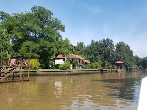 Casa en Venta en Arroyo Carapachay, USD 290.000