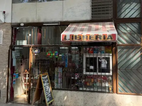 local apto varios destinos a metros de av rivadavia al 9300