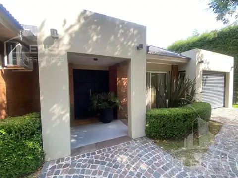 Casa 4 ambientes con pileta en venta - Fincas de Iraola I