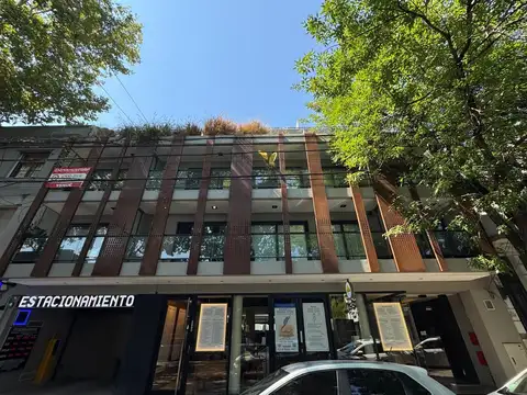 Amplio Local comercial en Palermo Holywood - Apto todo destino