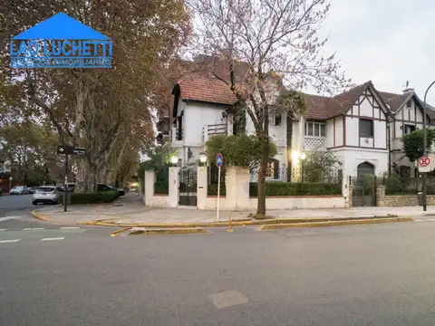 Lindisima! Estilo, Categoria  6 Ambientes!  Belgrano R 