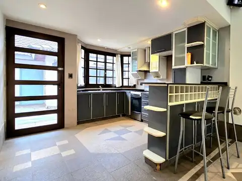 Depto Tipo Casa en Venta de 3 ambientes