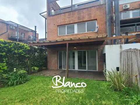 Departamento Dúplex  en Venta en Las Mercedes, Pilar, G.B.A. Zona Norte