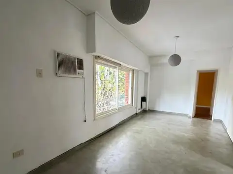 Depto Tipo Casa en Venta de 4 dormitorios
