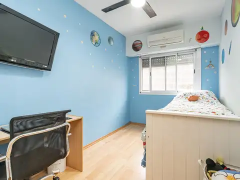 Casa 5 ambientes con 2 baños