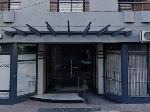 DEPARTAMENTO 3 AMBIENTES CON BALCON Y LAVADERO