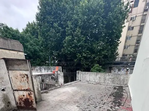 BUEN LOTE IDEAL EMPRENDIMIENTO - LOCAL A LA CALLE