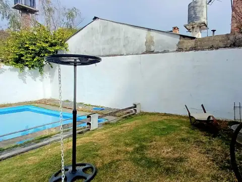 CASA EN VENTA 4 AMBIENTES MANUEL ALBERTI PILAR