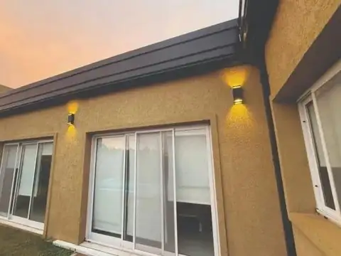Casa en Venta en Pilar del Este - San Ramon, Countries y Barrios Cerrados en Pilar