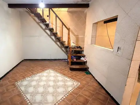 Casa Venta  3 Dormitorios con Local Comercial
