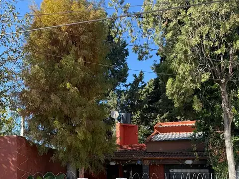 Linda casa en Garin