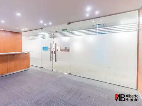 Oficina en Alquiler al Este