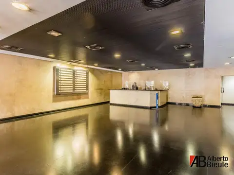 Oficina Monoambiente con 5 baños