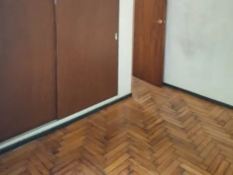 Av Juan B Justo 3000, Piso 1