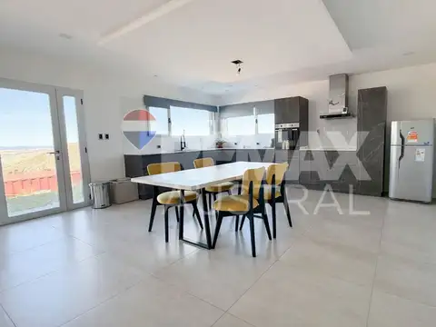 Casa en Venta en Comodoro Rivadavia, USD 165.000