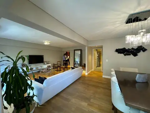 Departamento en Venta de 4 dormitorios