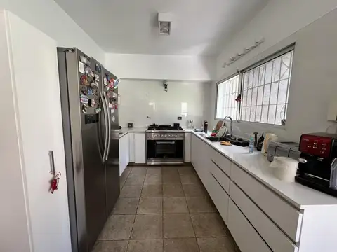 Casa en Venta en Echesortu, USD 343.000