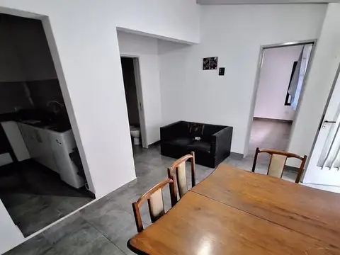 VENTA DOS DEPARTAMENTO LOCAL Y COCHERA VILLA LYNCH