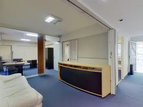 VENTA OFICINA 9 AMB PERMUTA PEAT. FLORIDA Y PATIO