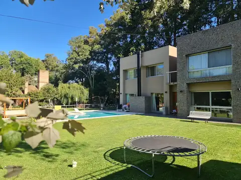 Casa en Venta de 4 dormitorios