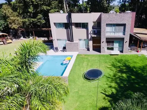 Casa  en Venta en Cardenal del Monte, General Rodríguez, G.B.A. Zona Oeste