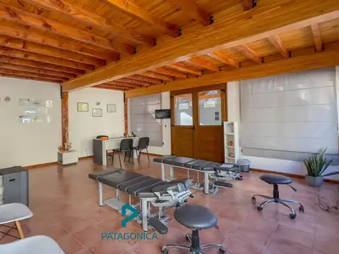 VENTA LOCAL U OFICINA 60m2 P.B c/FINANCIACION, CENTRO, VILLA LA ANGOSTURA