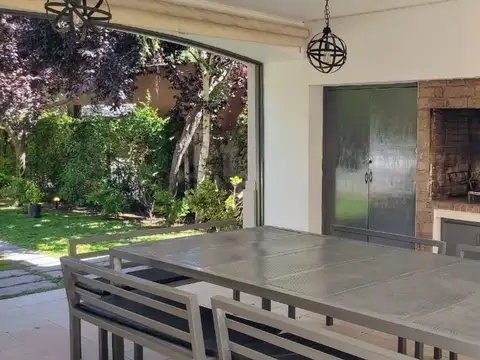 Casa en Venta en Mayor Drummond, USD 260.000