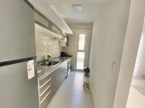 DUPLEX EN VENTA EN SARAVI VILLAGE -PILAR