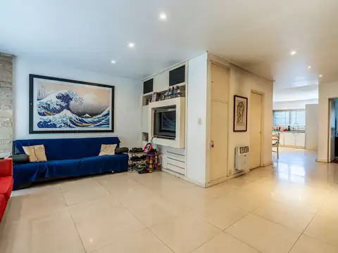 VENTA CASA PA CON COCHERA , LOCAL Y TALLER QUILMES