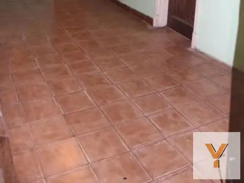 Córdoba e/ Moreno y Belgrano