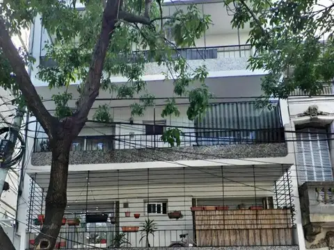 3 Amb. en Colegiales, al frente super luminoso!