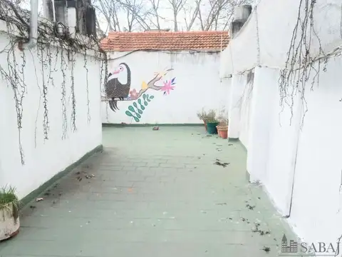 Depto Tipo Casa en Alquiler de 3 ambientes