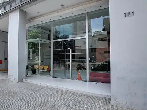 Oficina Monoambiente con 2 baños