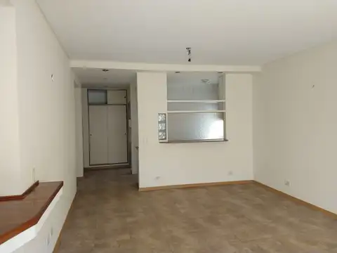 Departamento en Alquiler en Villa Devoto, $ 590.000