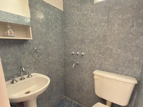 Depto Tipo Casa 2 ambientes con 1 baño