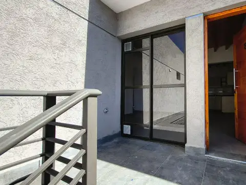 Elpidio González  al 4100
