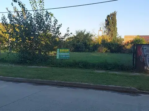 Terreno - Venta - Argentina, Ezeiza - Alvear 1181