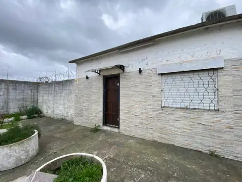 Santiago Laurnaga esquina Gorostiaga 600