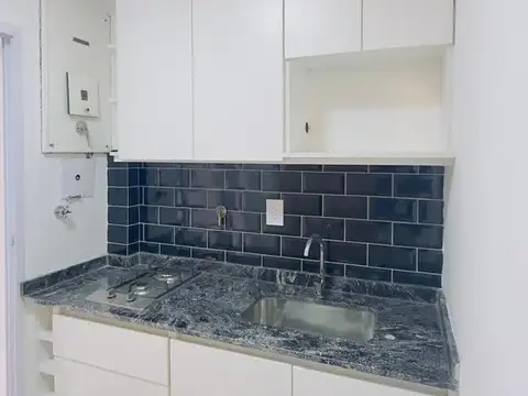 Departamento en Venta en Villa del Parque, USD 75.000