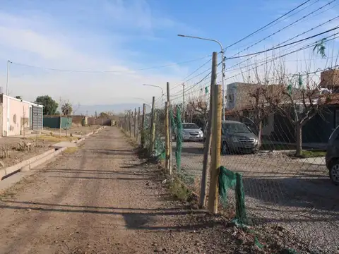 Lote en venta barrio villa olivos, guaymallén