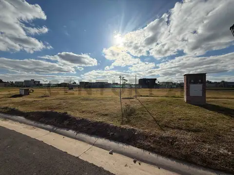 Terreno en Venta en Presidente Derqui, USD 40.000